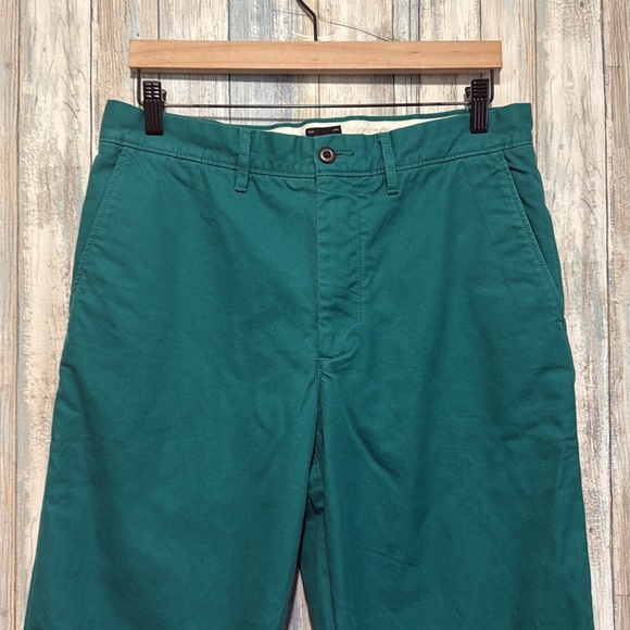J Crew Classic Relaxed Flat Front Green Khaki Chino Pants Mens Size 31x30 - Picture 4 of 9